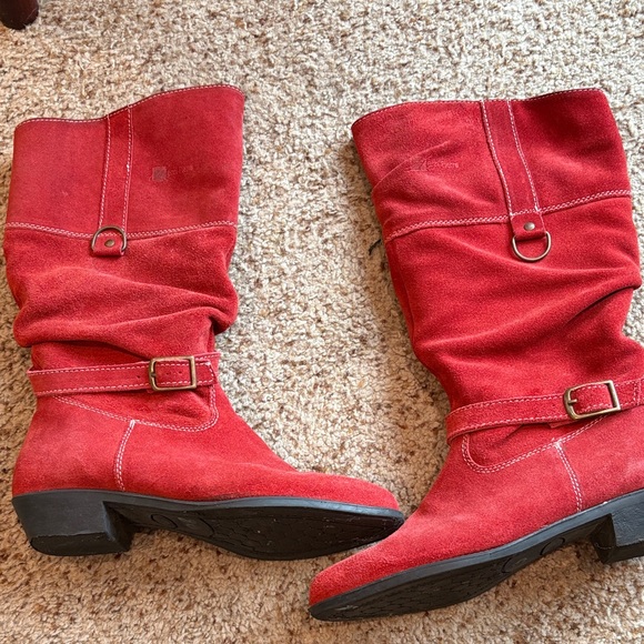 Henri Pierre Shoes - Henri Pierre Red Suede slouchy Women's Boots size 8